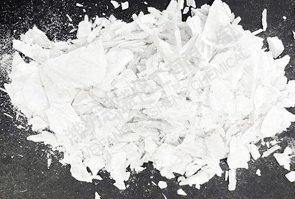 二水氯化钙 77-80% 片状